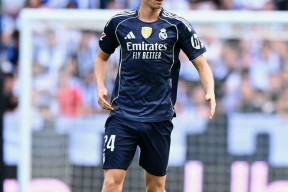 NG28-包含欧冠加时末段再迎强敌，皇家马德里再遭质疑，主帅态度：质疑声仍在，临场指挥获称赞的词条